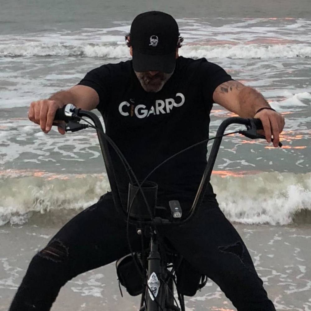 Meet your Posher, Juan